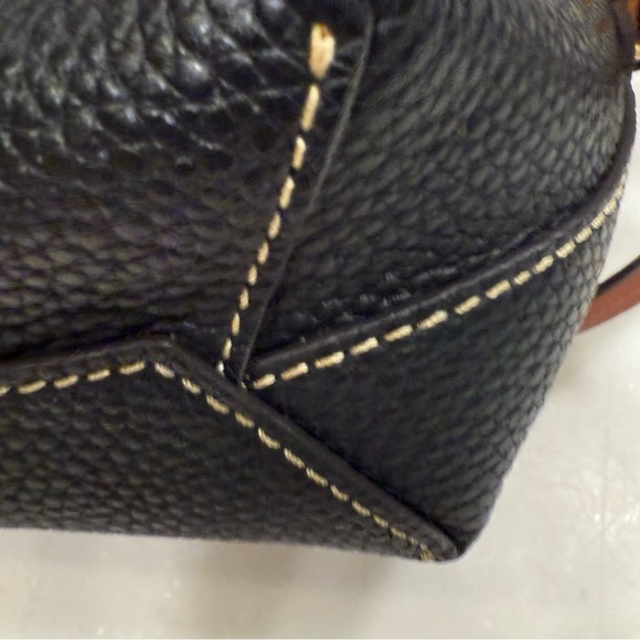 Dooney & Bourke Wexler Navy Pebbled Leather Crossbody Saddle Bag  PRISTINE! - Picture 9 of 16